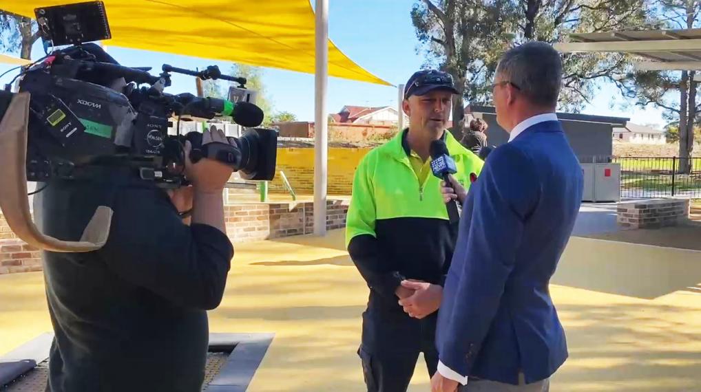 Glenn Simpson interviewed by Channel 9 news reporter, Mike Dalton