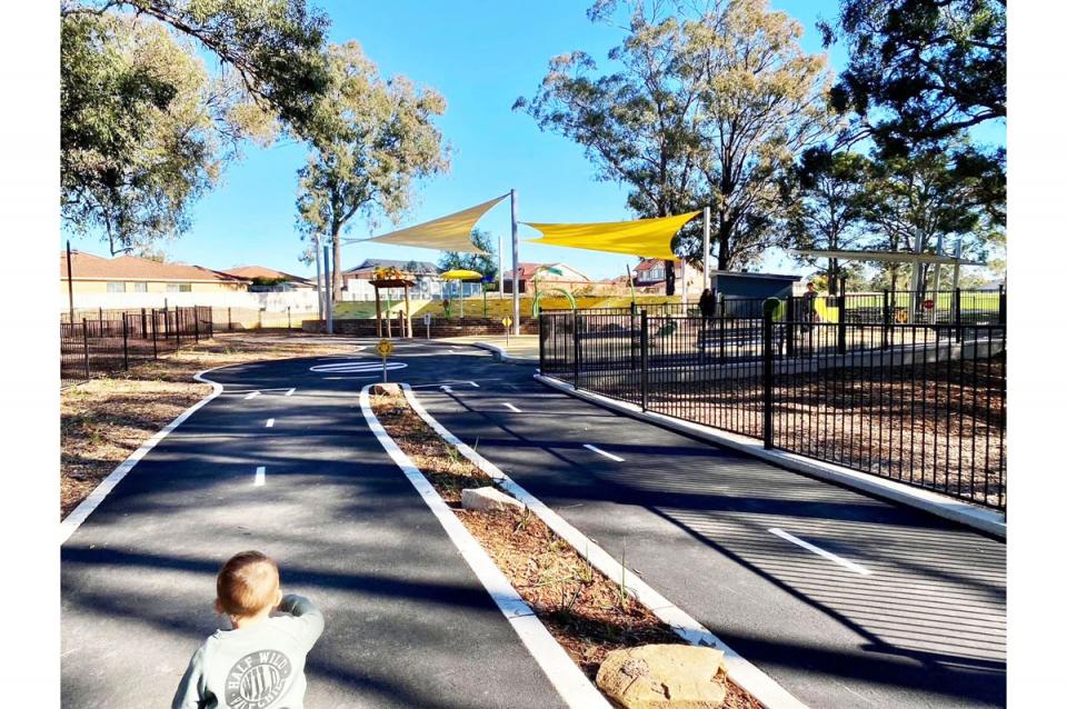 Learn to ride track at Deerbush Park